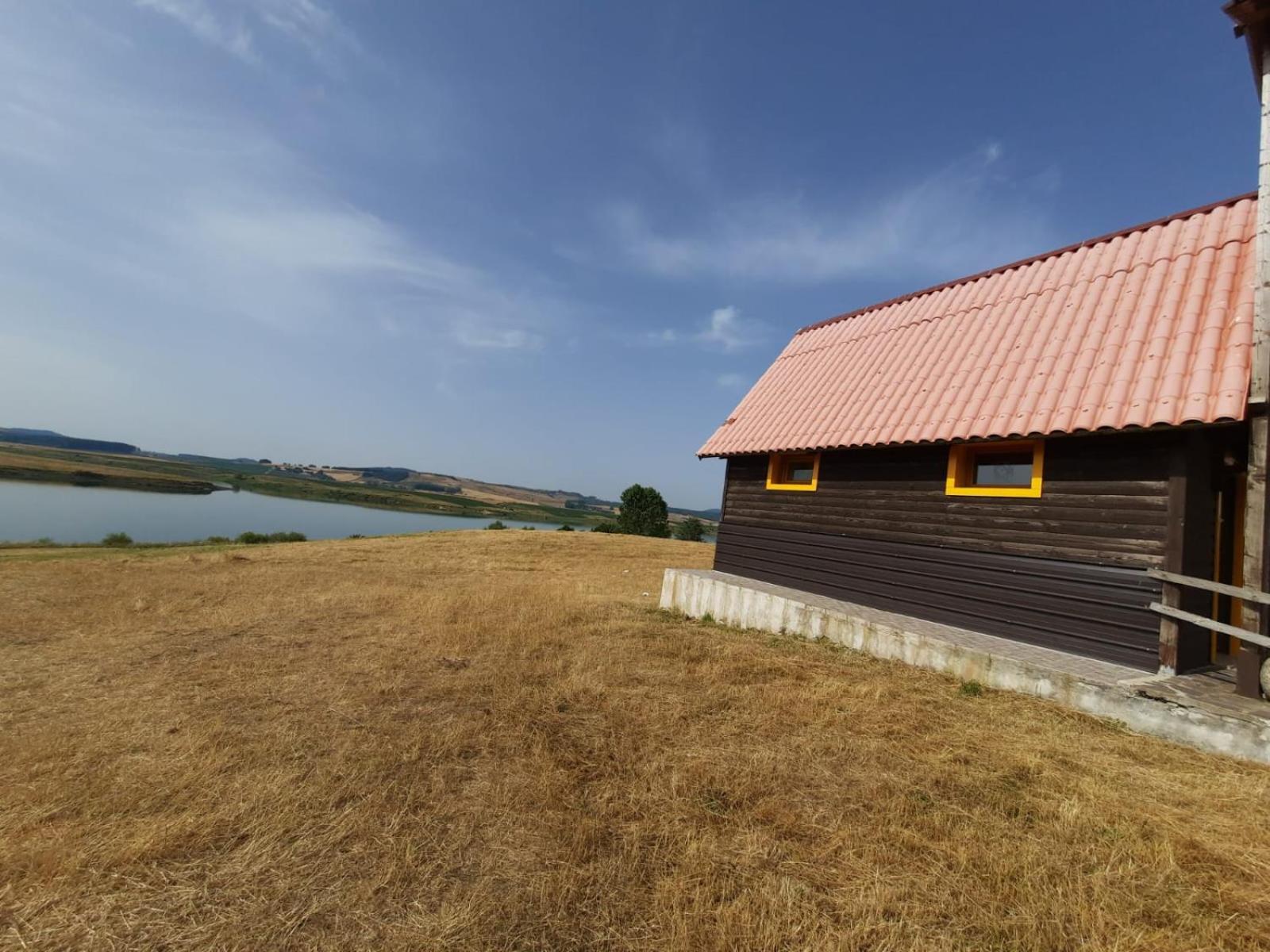Agriturismo La Casina Rosa กามิลยาเตลโล ซีลาโน ภายนอก รูปภาพ
