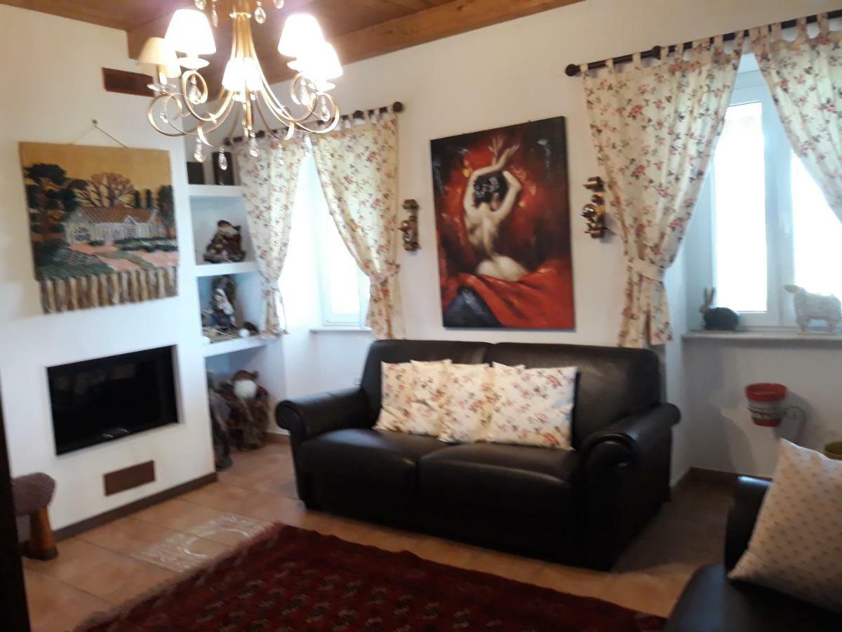 Agriturismo La Casina Rosa กามิลยาเตลโล ซีลาโน ภายนอก รูปภาพ