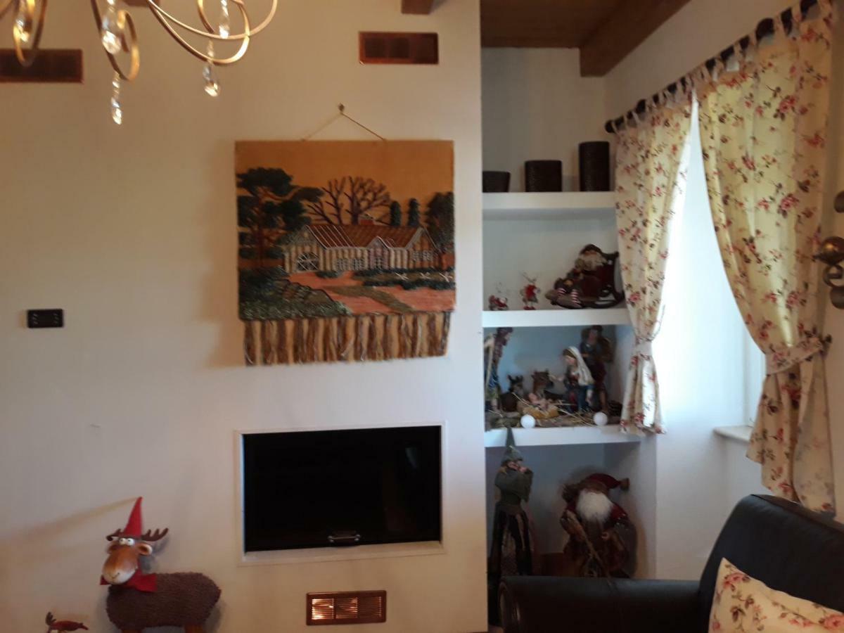 Agriturismo La Casina Rosa กามิลยาเตลโล ซีลาโน ภายนอก รูปภาพ